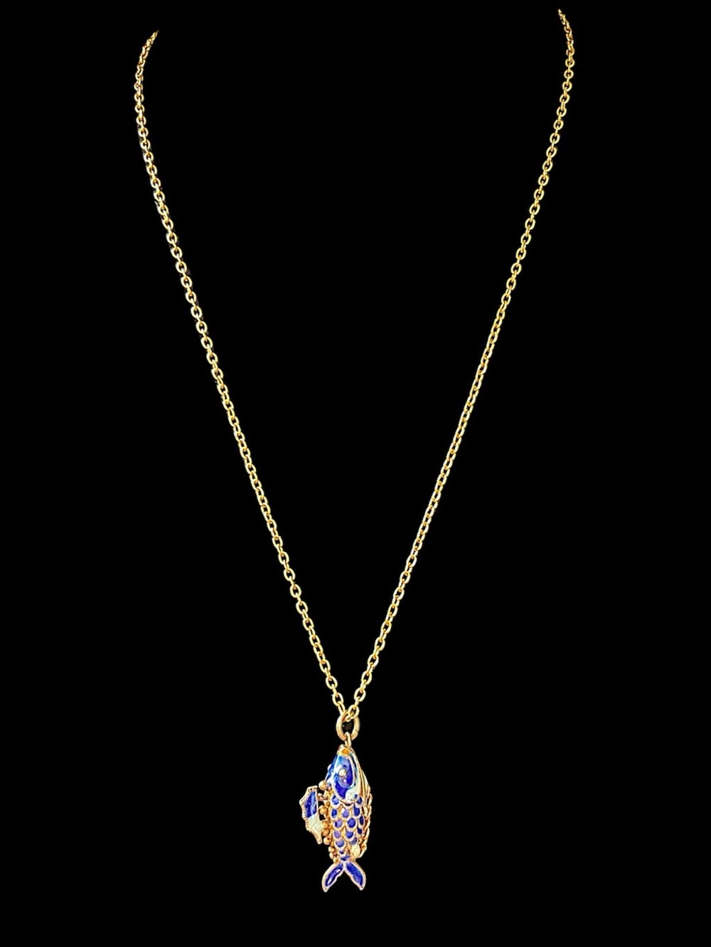Vintage Cloisonné Chinese Articulated Enamel Koi Fish Necklace